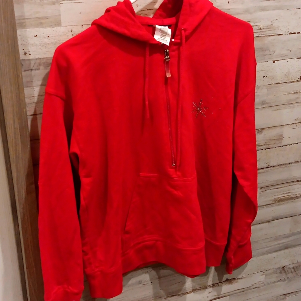 Women's hoodie.    Box 317